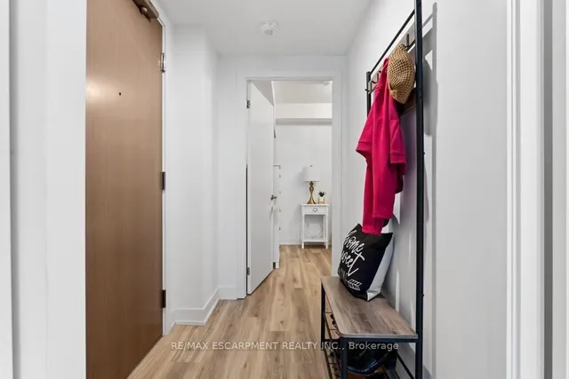 Additional property image - 370 MARTHA St Unit 210
