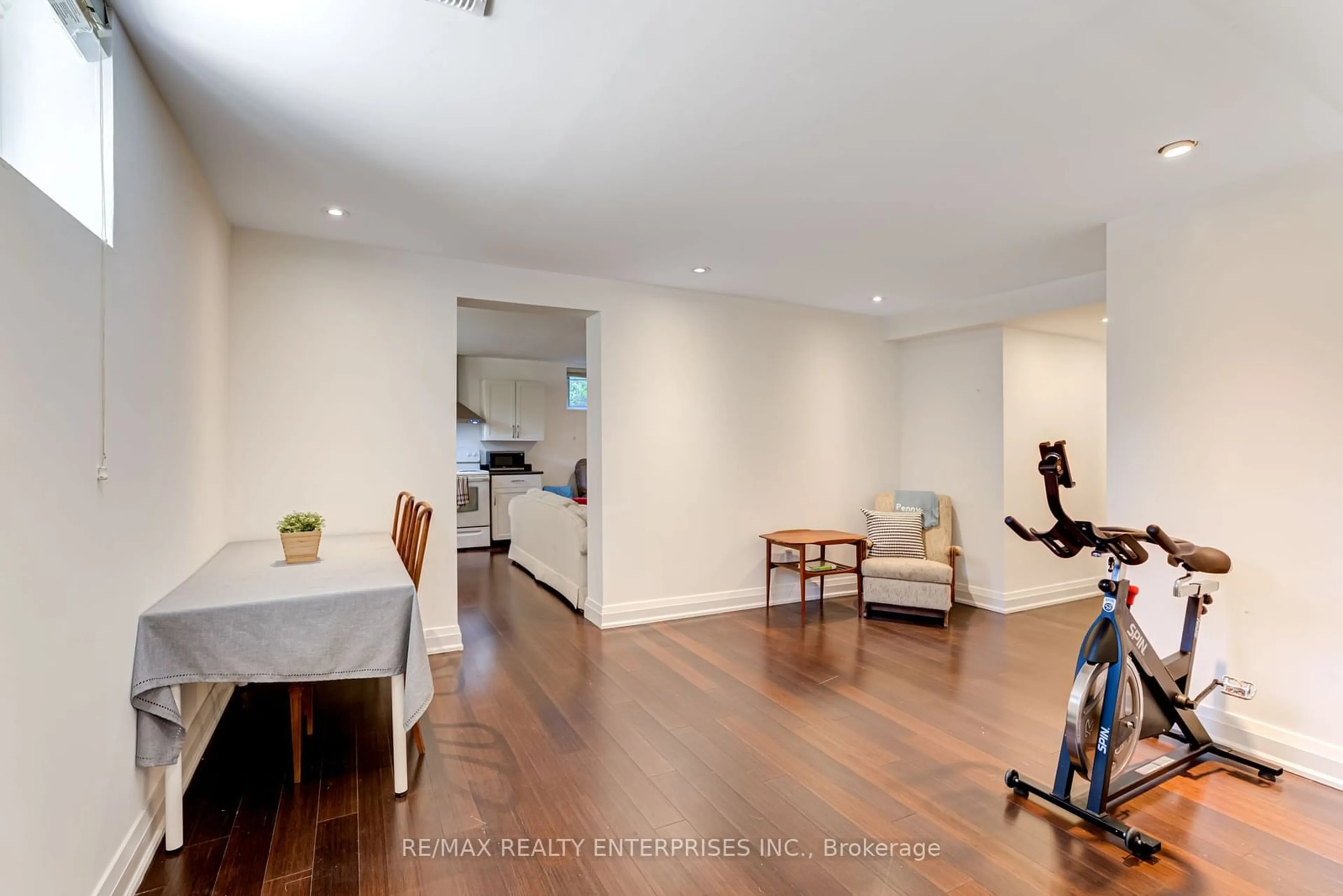 A pic of a room, wood floors for 108 Corby Cres, Brampton Ontario L6Y 1H1