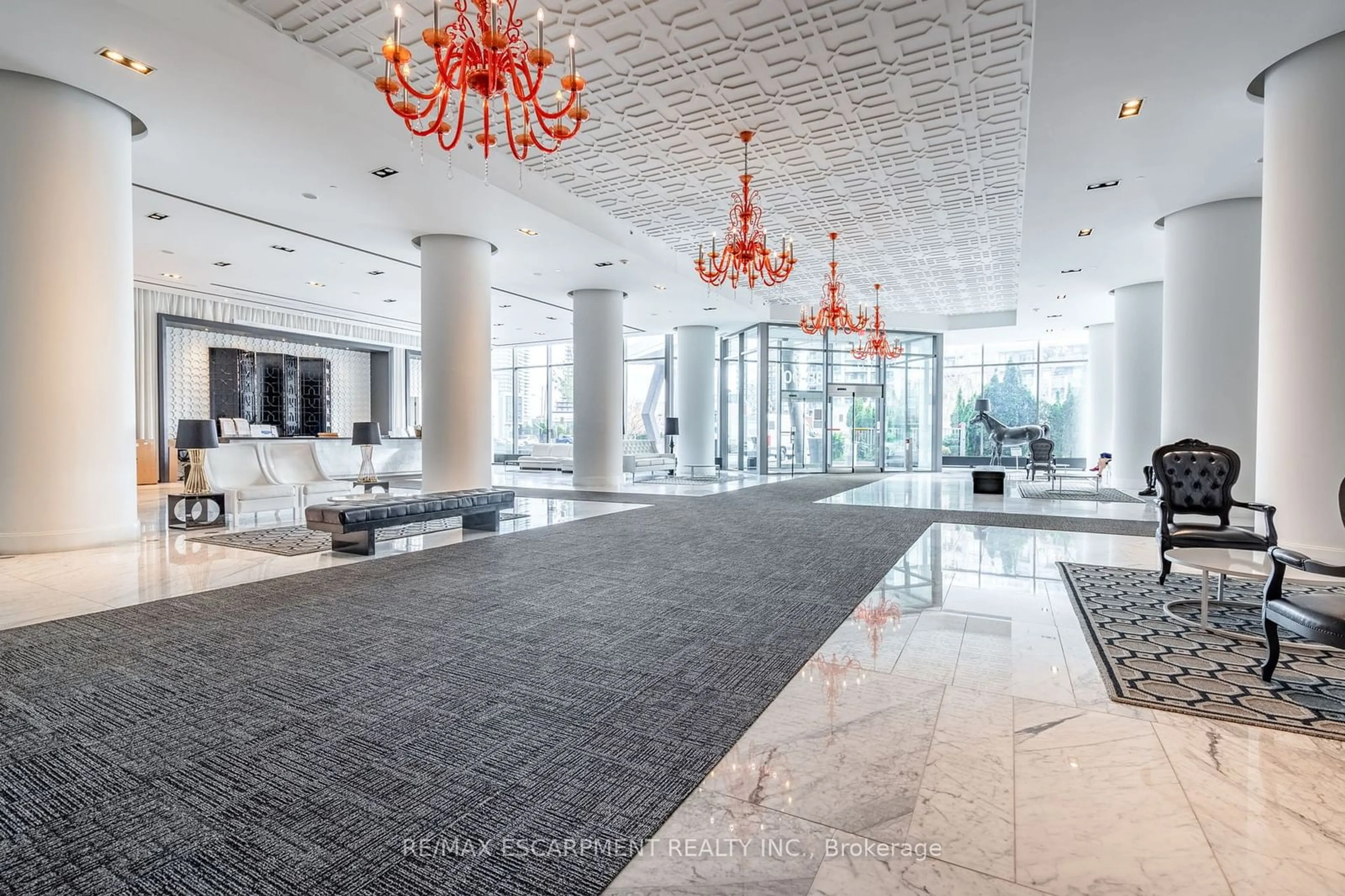 Indoor lobby, ceramic floors for 90 PARK LAWN Rd #2206, Toronto Ontario M8Y 0B6