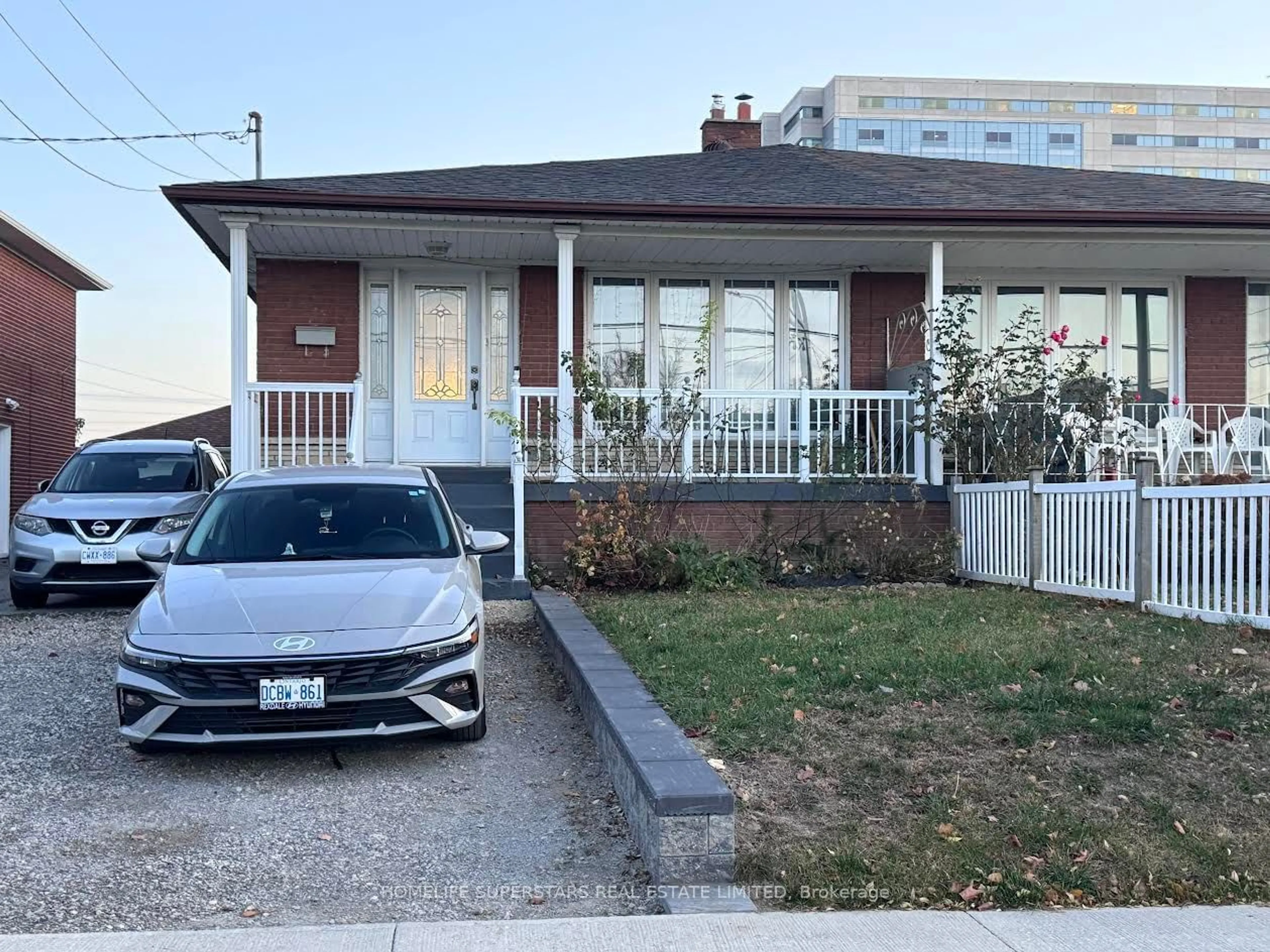 A pic from exterior of the house or condo, the street view for 17 Wintergreen Rd, Toronto Ontario M3N 2A5