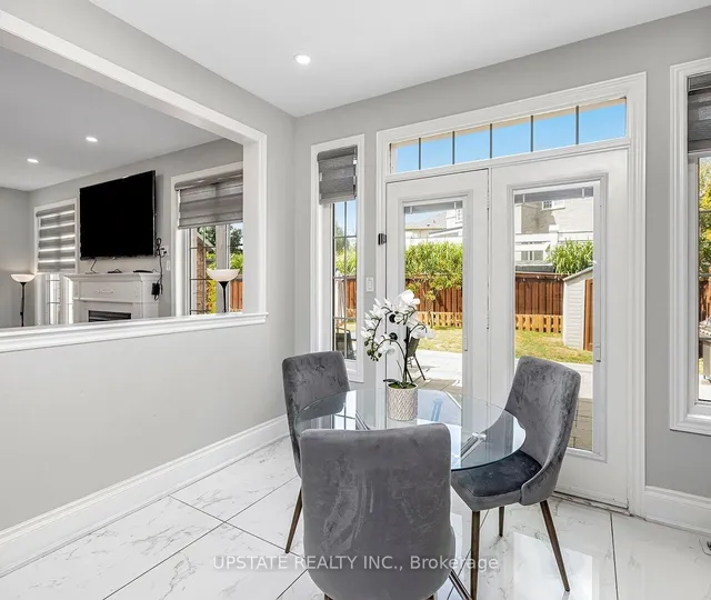 Additional property image - 8047 Financial Dr