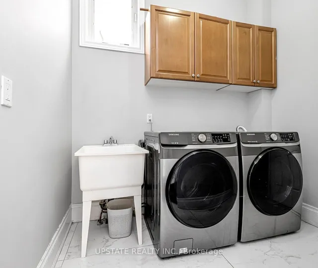 Additional property image - 8047 Financial Dr