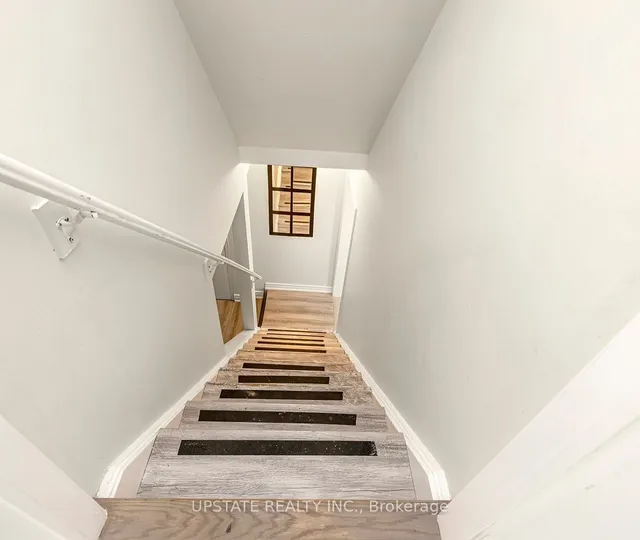 Additional property image - 8047 Financial Dr