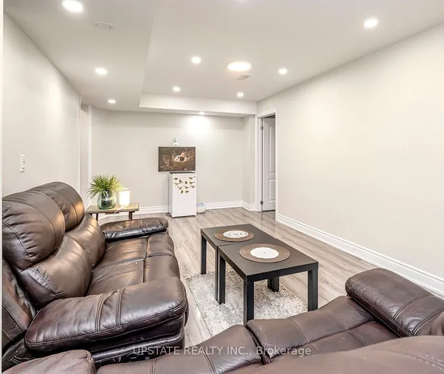 Additional property image - 8047 Financial Dr
