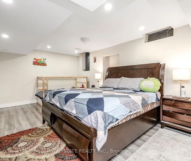Additional property image - 8047 Financial Dr