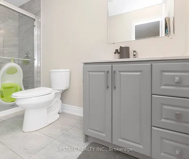 Additional property image - 8047 Financial Dr