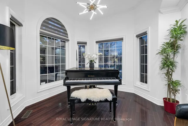 Additional property image - 6412 Newcombe Dr