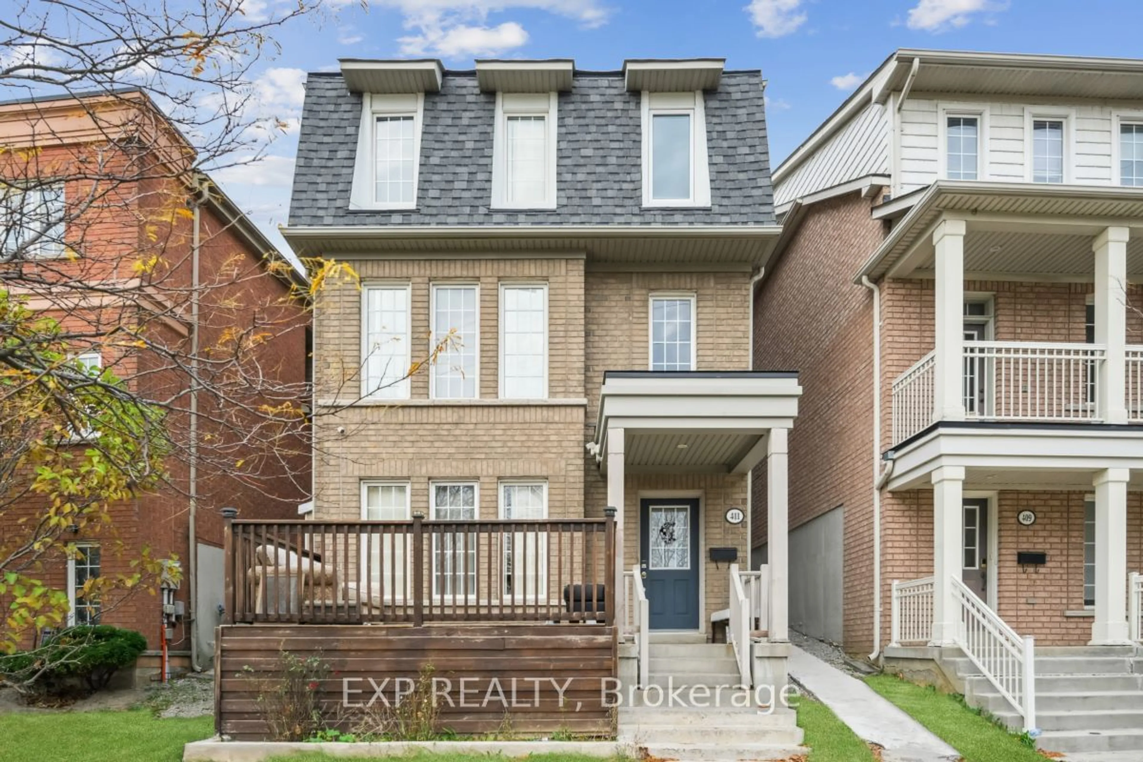 Home with brick exterior material for 411 Murray Ross Pkwy, Toronto Ontario M3J 3P1