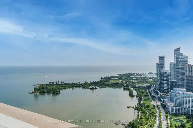 Additional property image - 2045 Lake Shore Blvd Unit 806