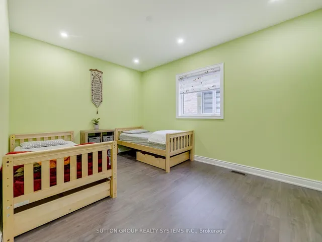 Additional property image - 1527 Mendelson Hts