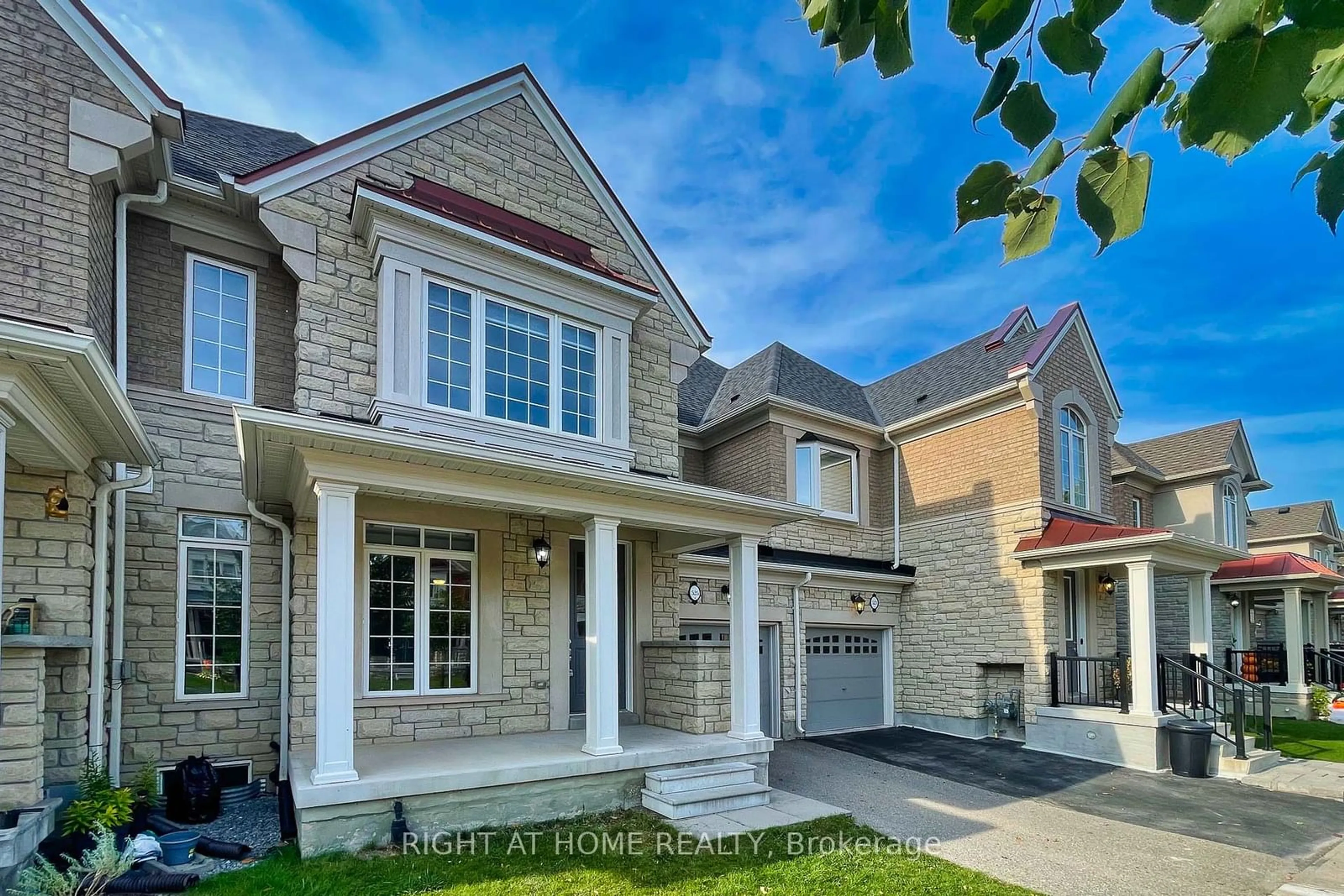 Home with brick exterior material for 525 Terrace Way, Oakville Ontario L6M 1N5