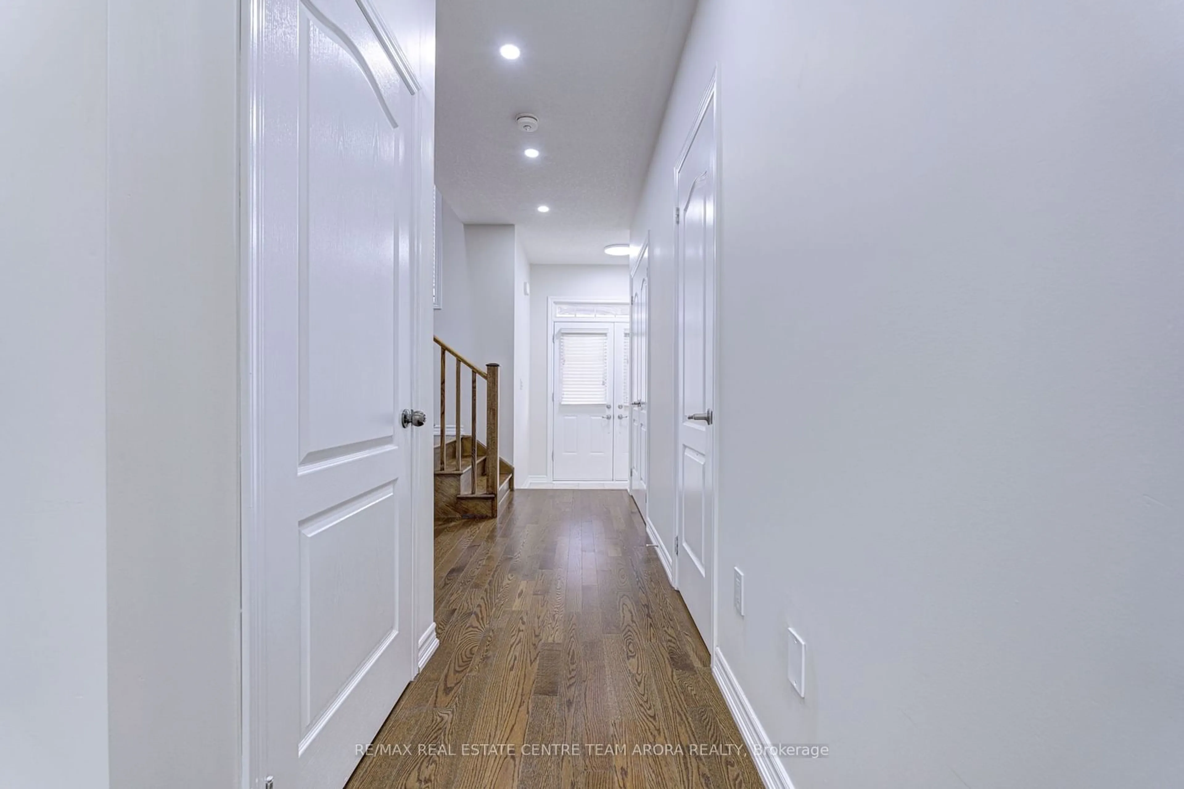 Indoor entryway, wood floors for 14 Hines St, Brampton Ontario L7A 4X5