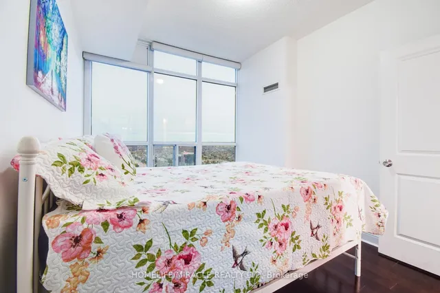 Additional property image - 80 Absolute Ave Unit 3303