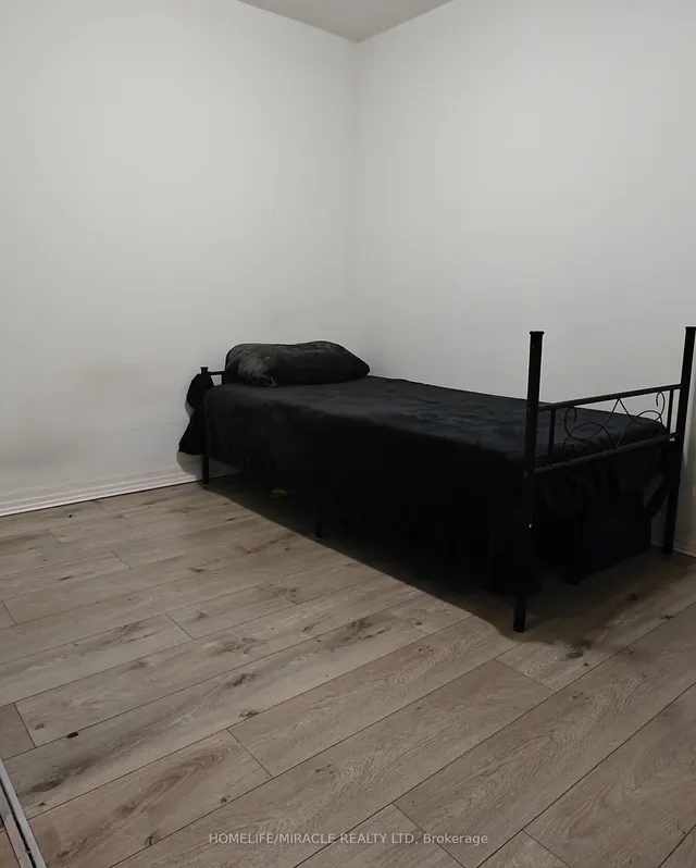 Additional property image - 80 Esther Lorrie Dr Unit 304