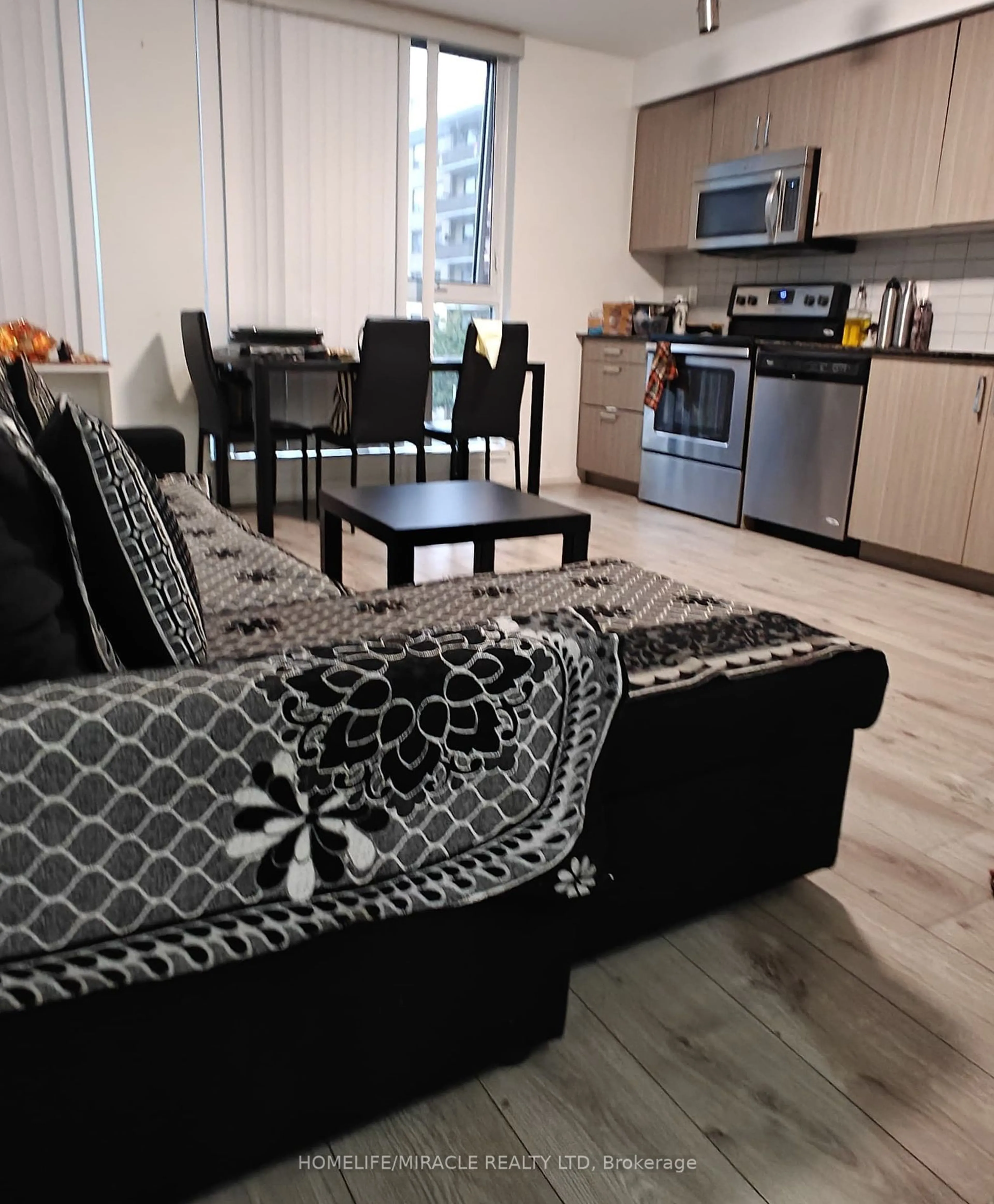 Open concept kitchen for 80 Esther Lorrie Dr #304, Toronto Ontario M9W 0C6