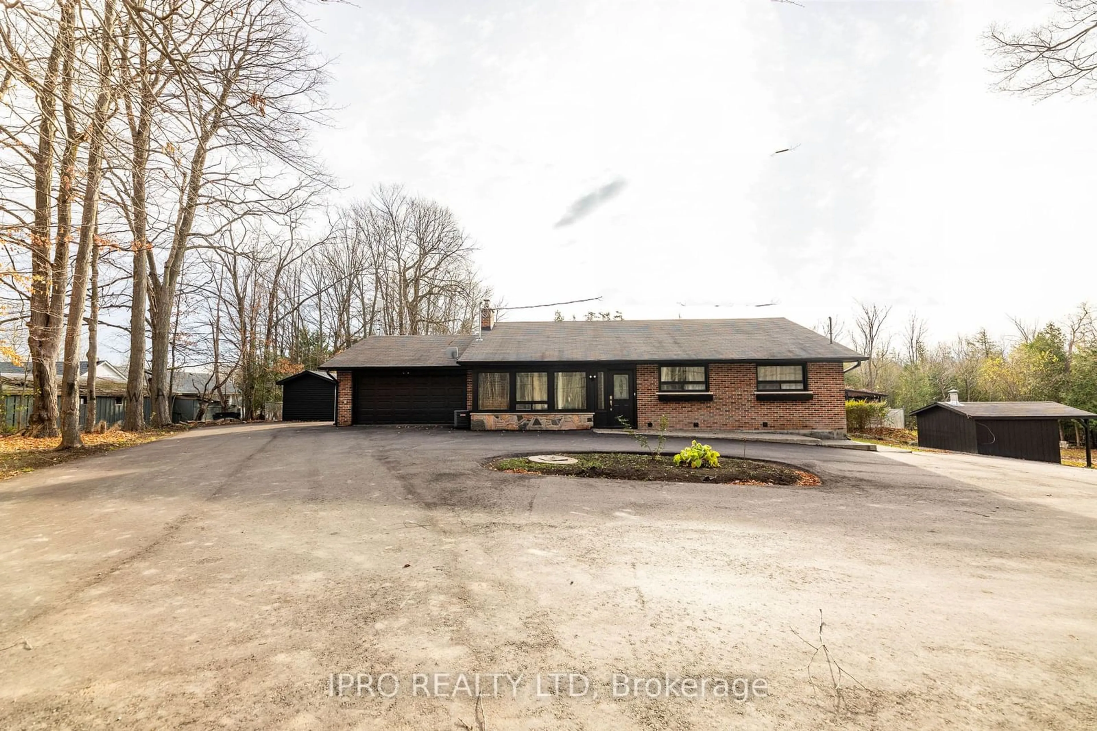 Frontside or backside of a home, cottage for 1281 Olde Base Line Rd, Caledon Ontario L7C 0K5