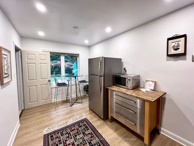 Additional property image - 697 George St