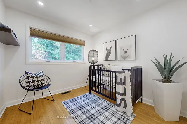 Additional property image - 697 George St