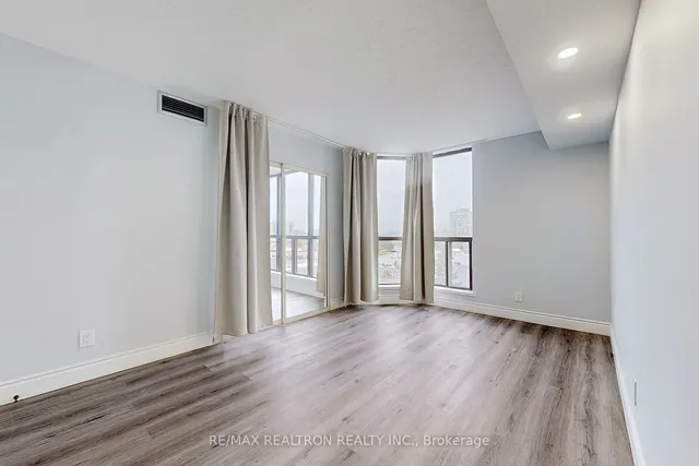 Additional property image - 1155 Bough Beeches Blvd Unit 604