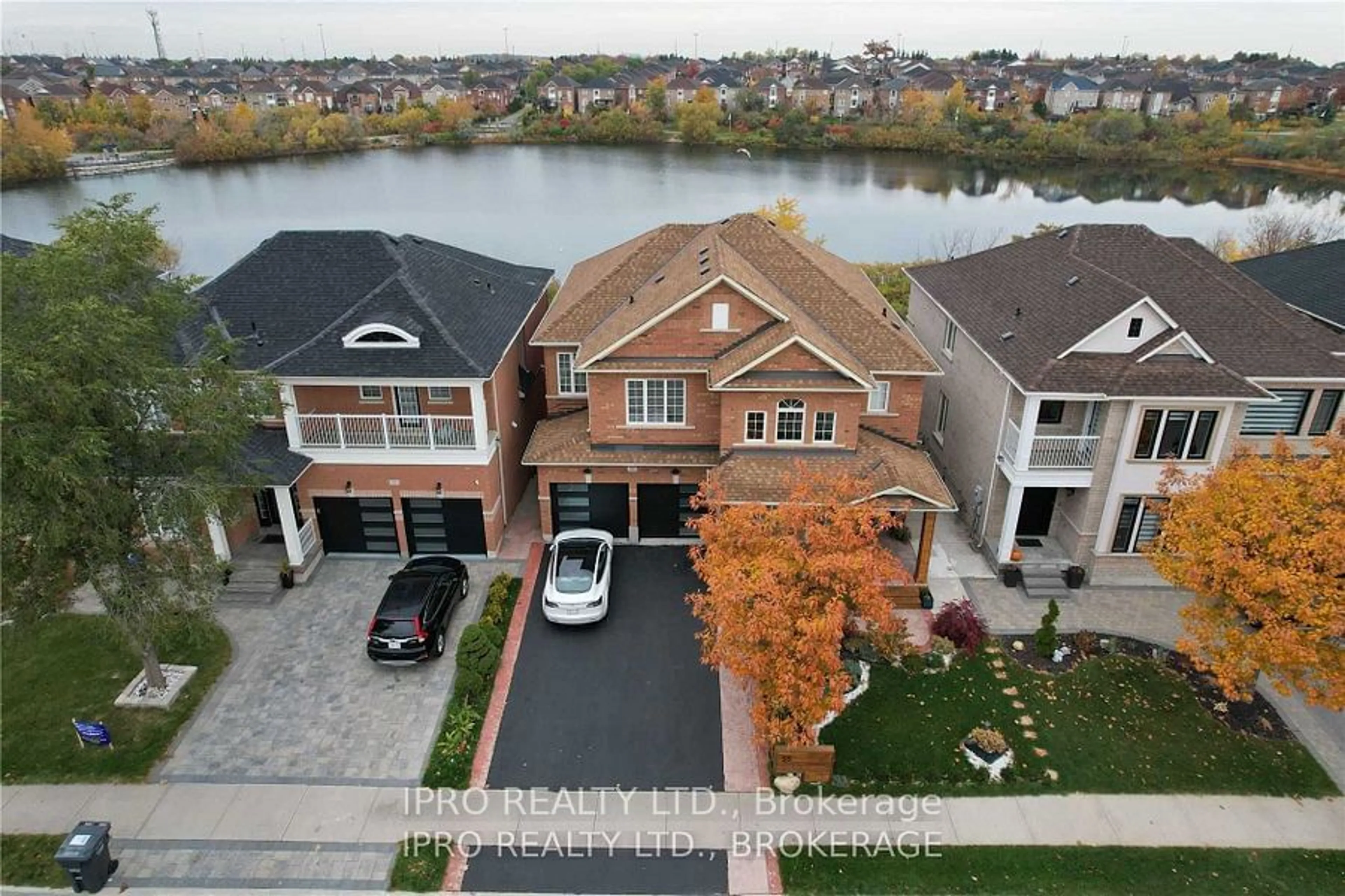 Home with brick exterior material for 55 Stoneylake Ave, Brampton Ontario L6V 4R2