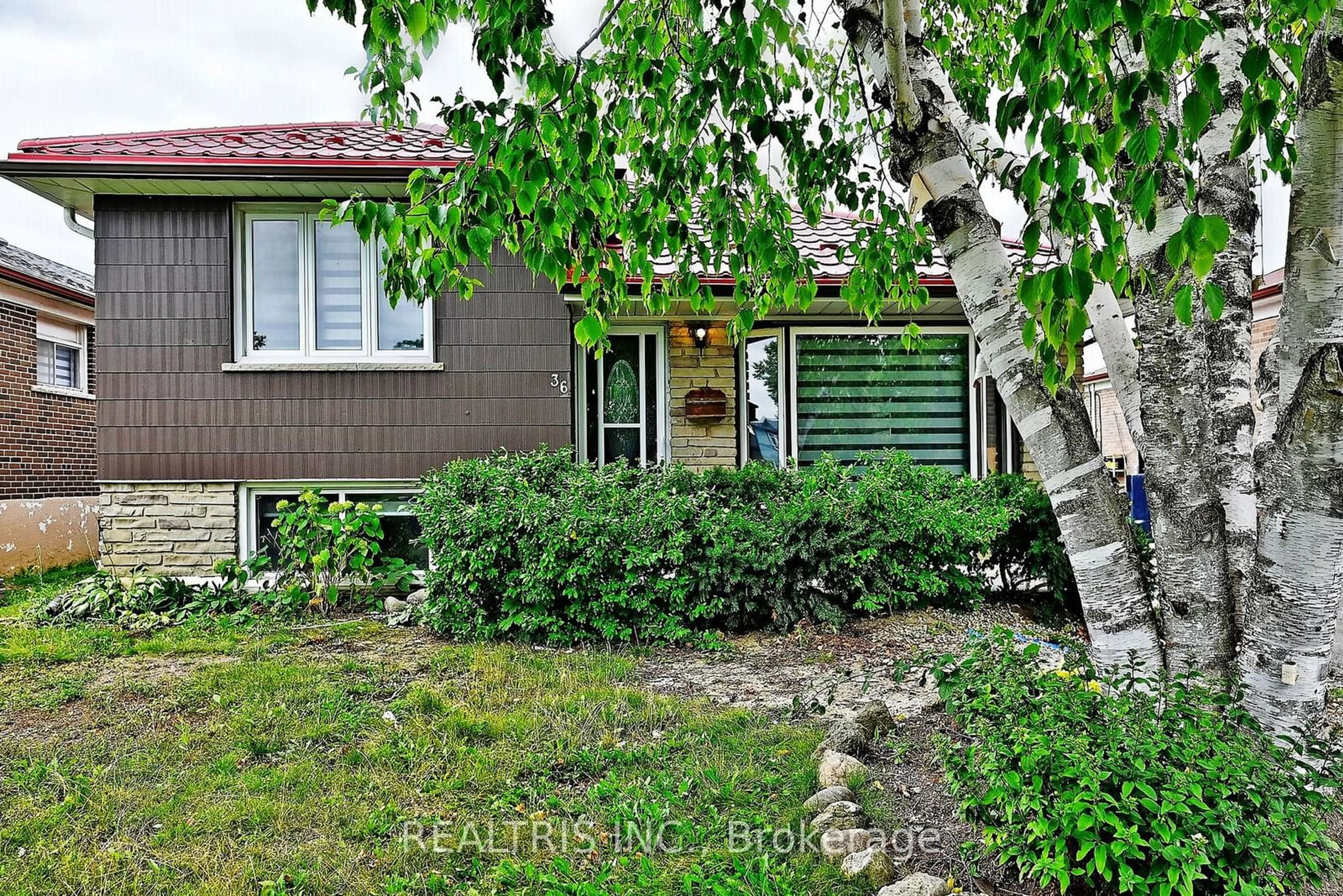 A pic from exterior of the house or condo, cottage for 36 Tealham Dr, Toronto Ontario M9V 3T6