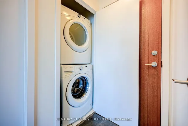 Additional property image - 30 Shorebreeze Dr Unit 2514