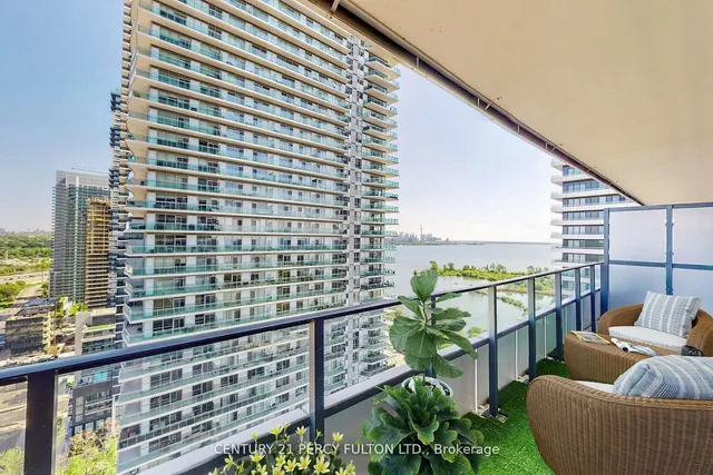 Additional property image - 30 Shorebreeze Dr Unit 2514