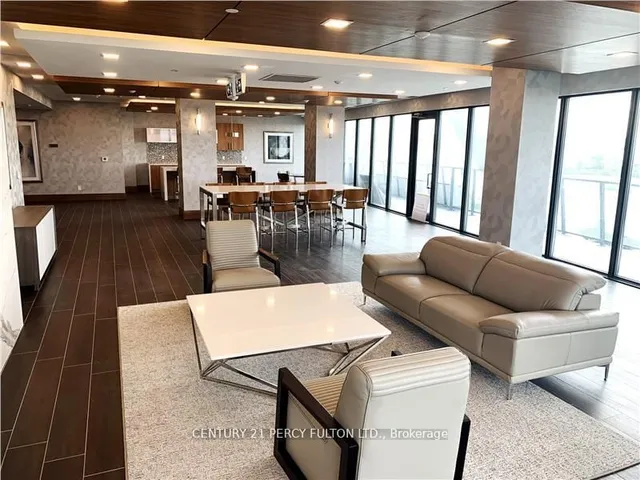 Additional property image - 30 Shorebreeze Dr Unit 2514