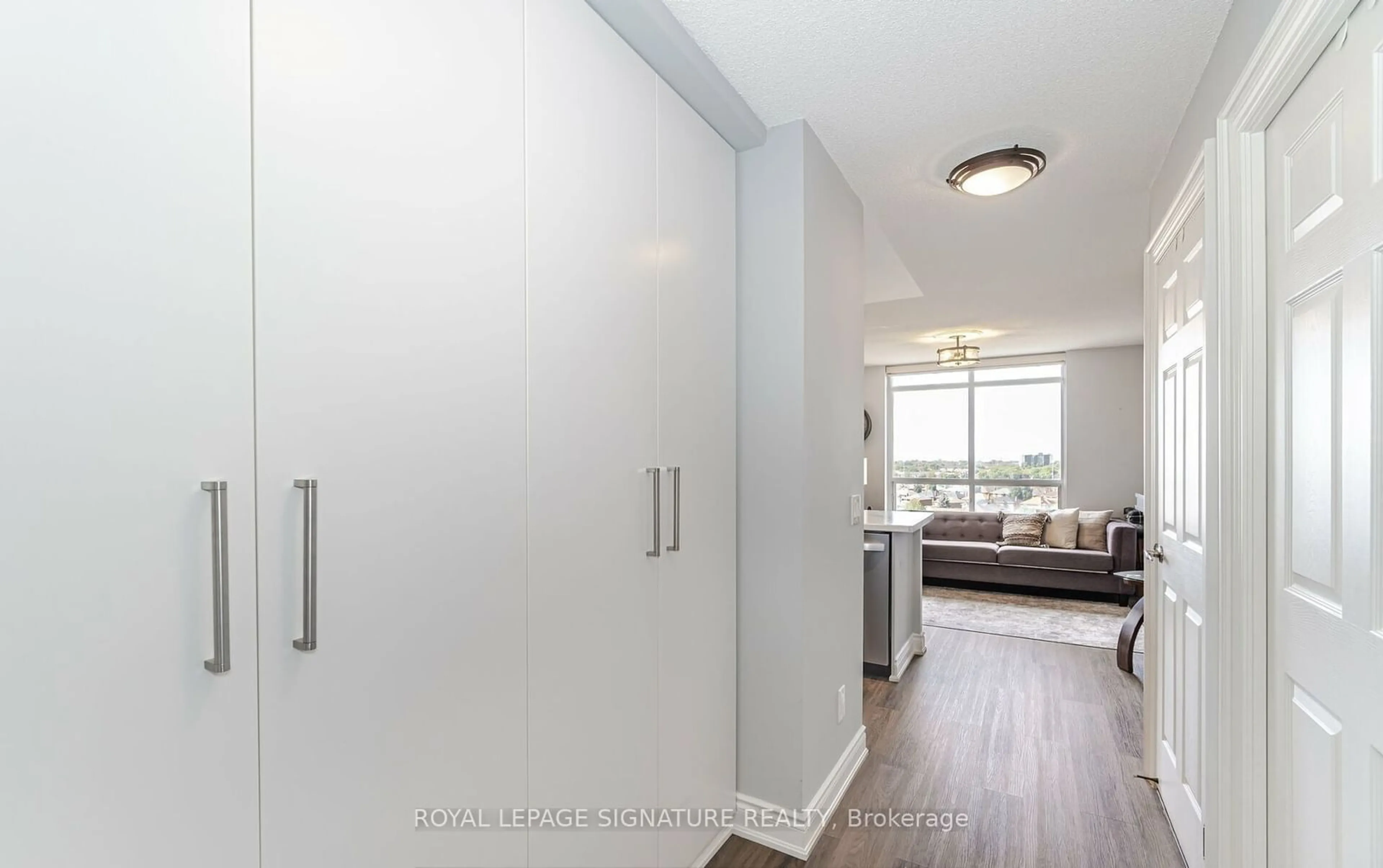 Indoor entryway, wood floors for 700 Humberwood Blvd #1019A, Toronto Ontario M9W 7J4