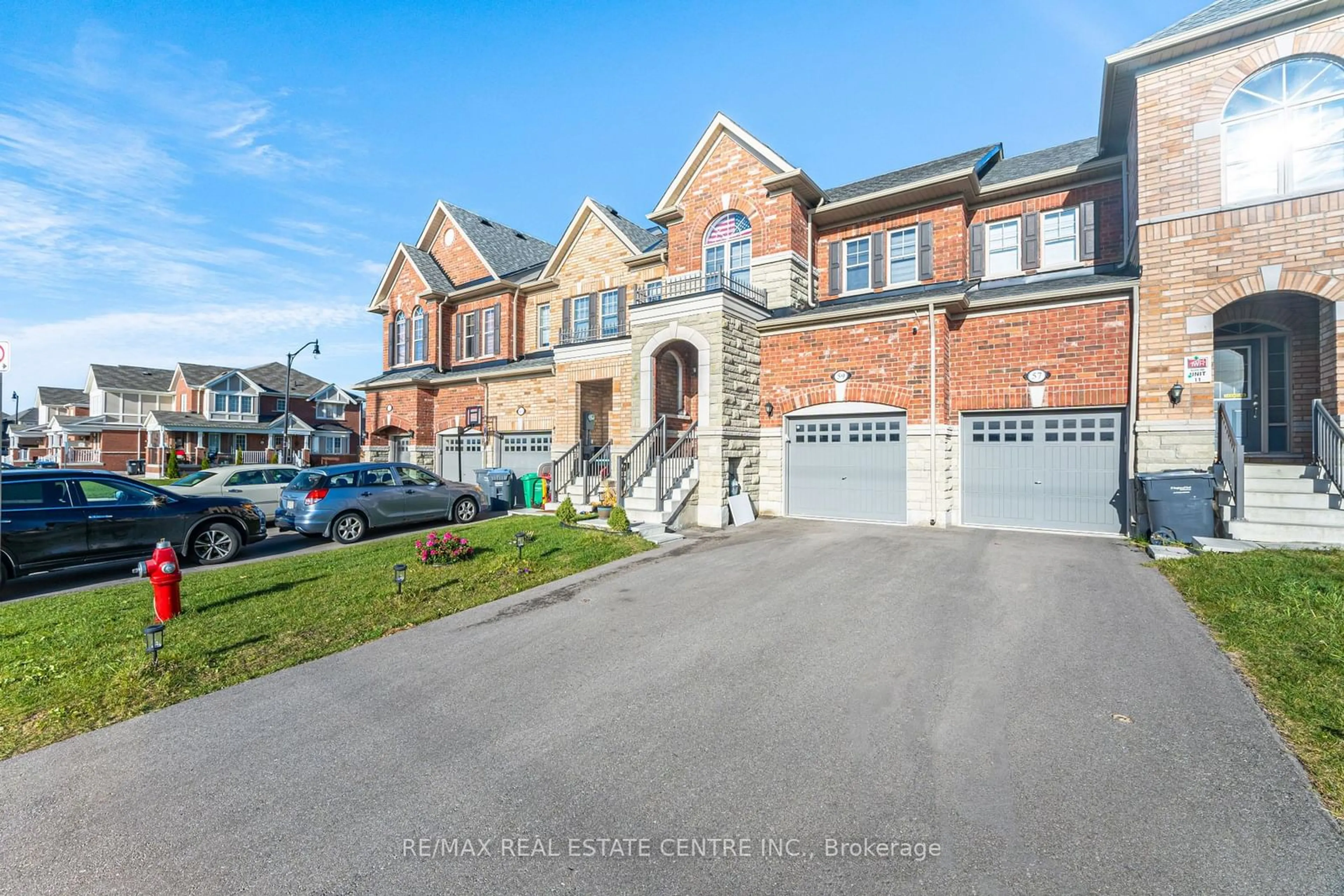 A pic from exterior of the house or condo, the street view for 59 Benhurst Cres, Brampton Ontario L7A 0B7