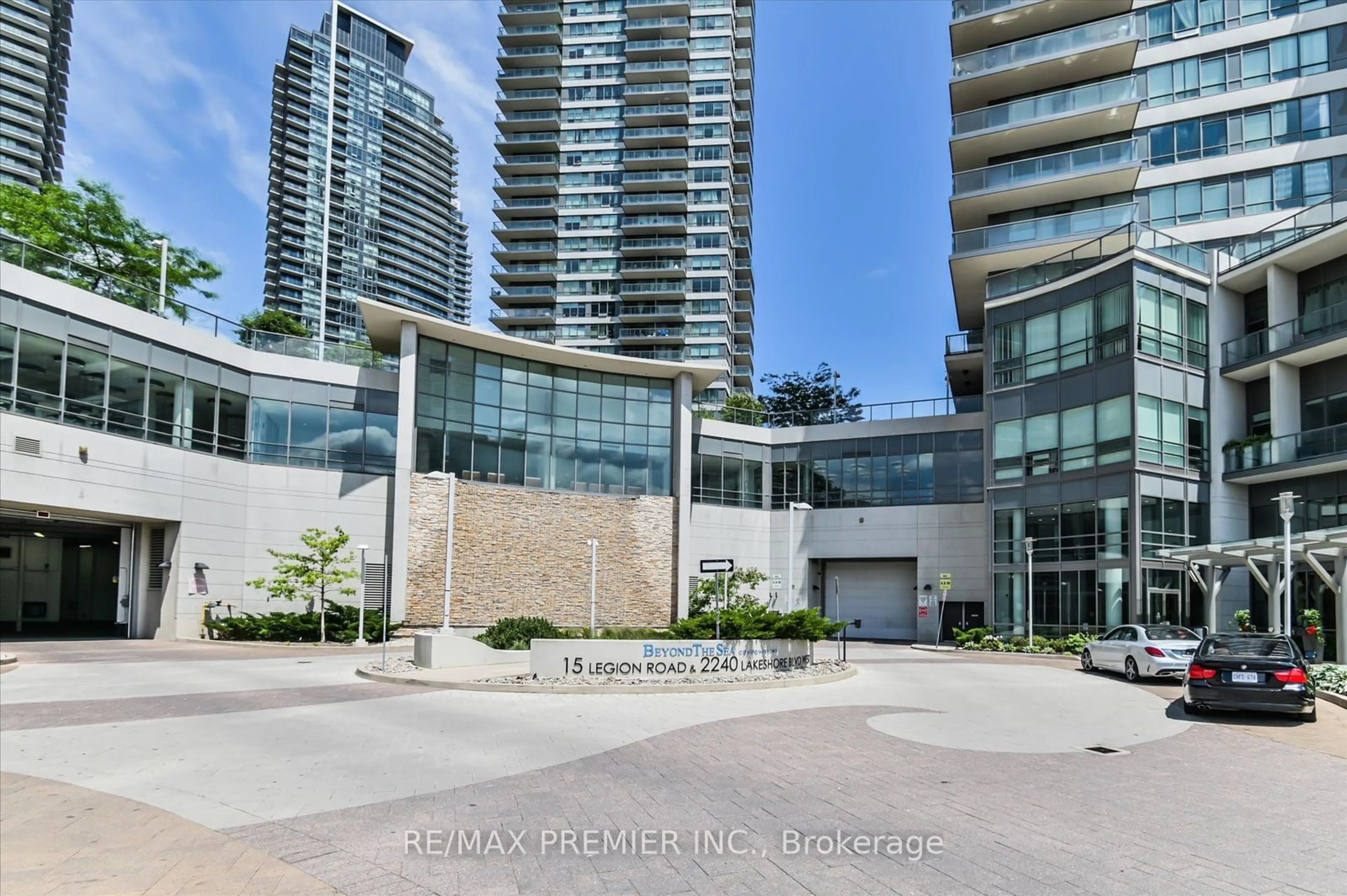 A pic from exterior of the house or condo, the front or back of building for 2240 Lakeshore Blvd #405, Toronto Ontario M8V 1A5