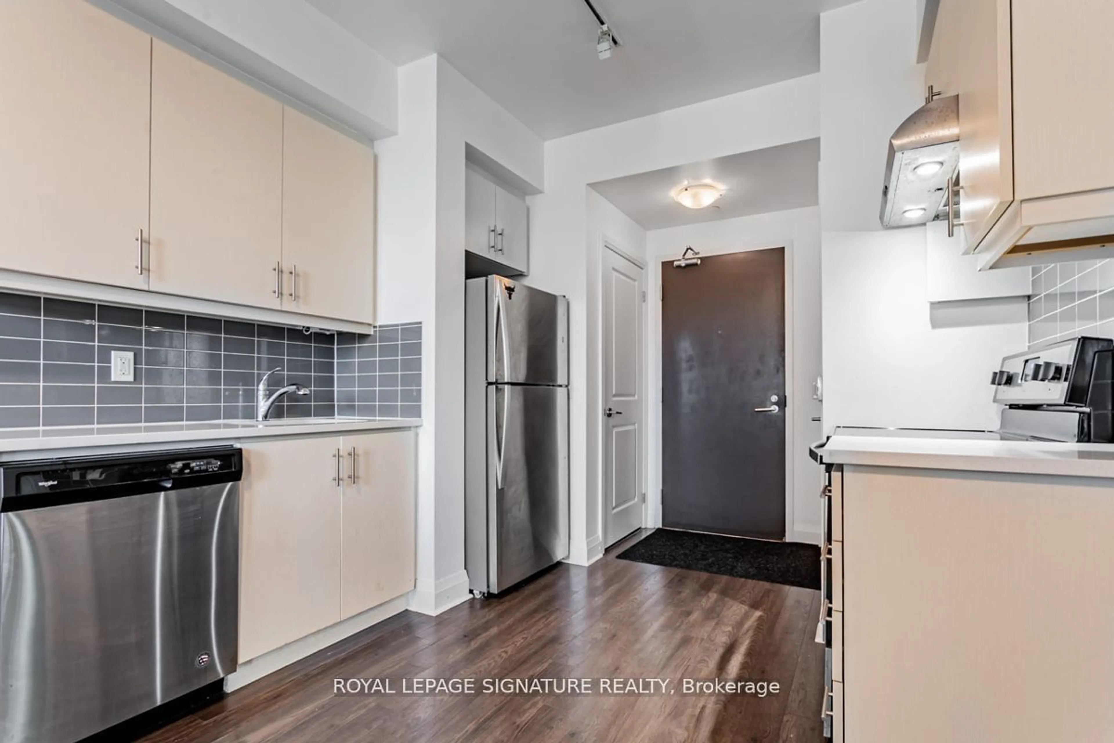 Standard kitchen, wood floors for 17 Zorra St #412, Toronto Ontario M8Z 0C8