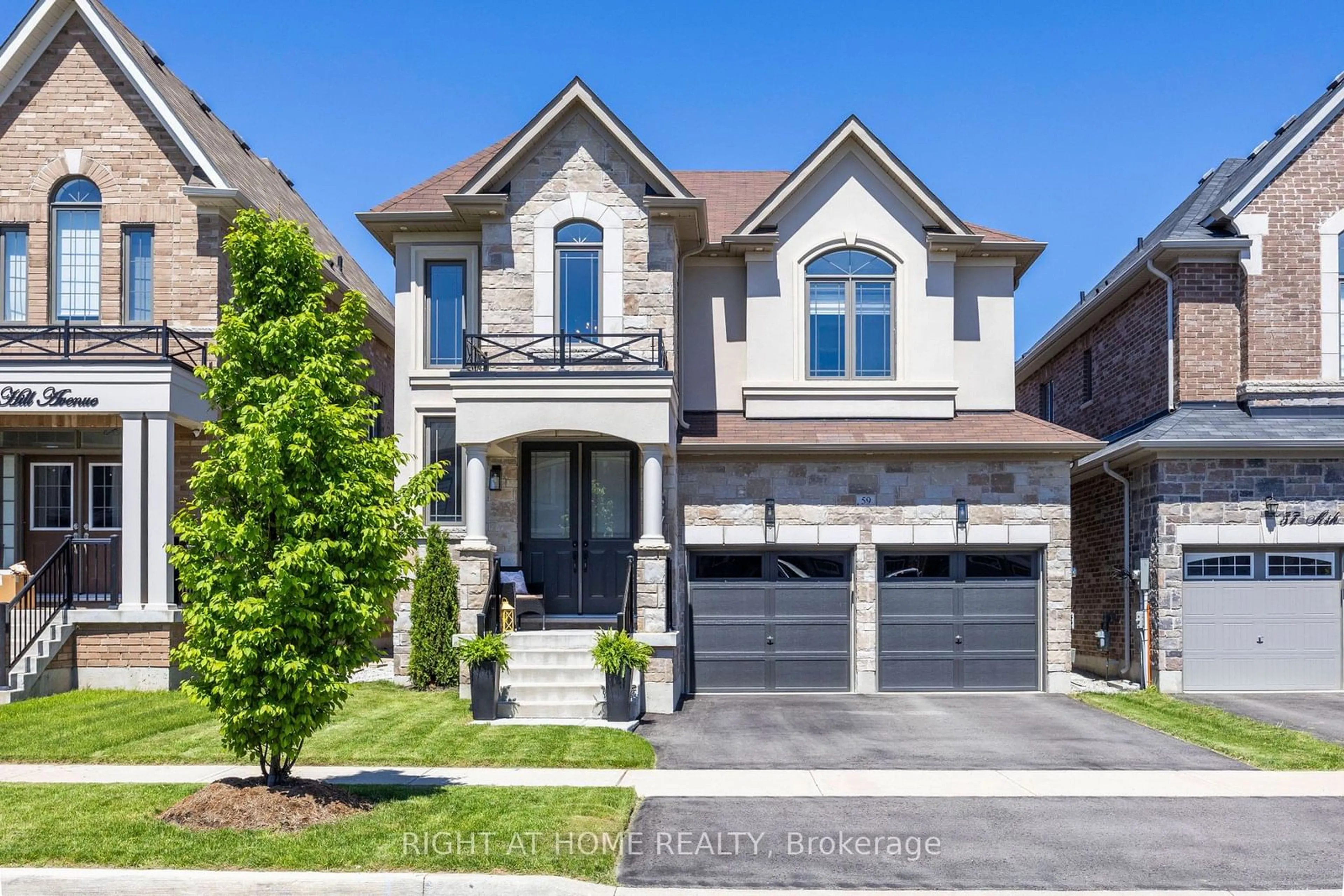 Frontside or backside of a home, the street view for 59 Ash Hill Ave, Caledon Ontario L7C 4E8