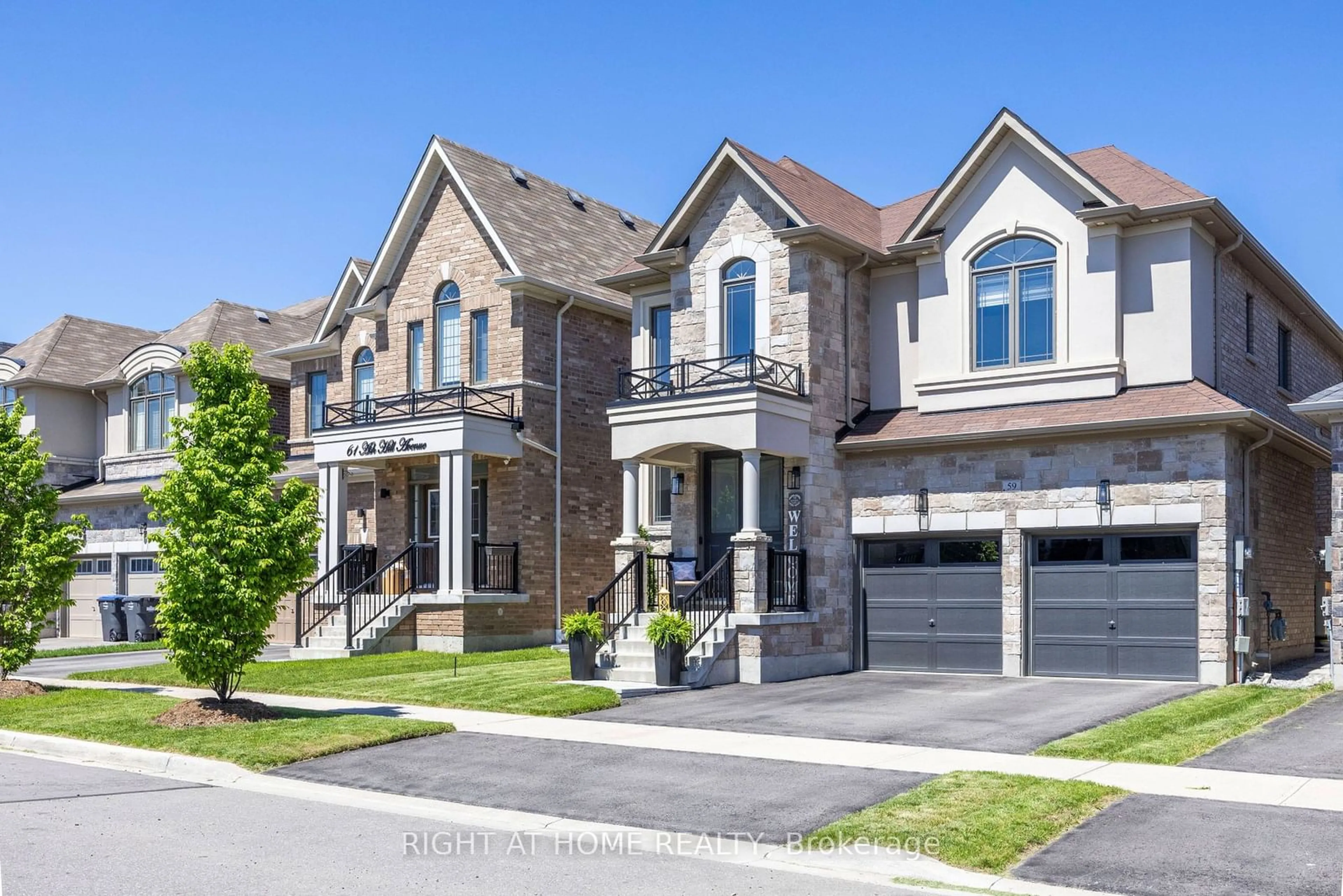 Frontside or backside of a home, the street view for 59 Ash Hill Ave, Caledon Ontario L7C 4E8