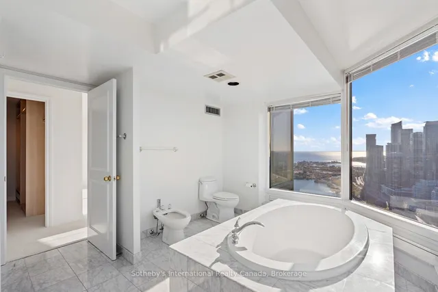 Additional property image - 1 PALACE PIER Crt Unit 4406