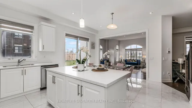 Additional property image - 37 Jura Cres