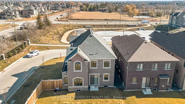 Additional property image - 37 Jura Cres