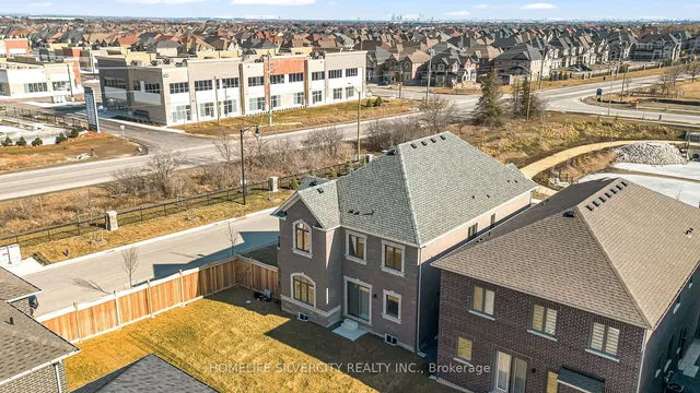Additional property image - 37 Jura Cres