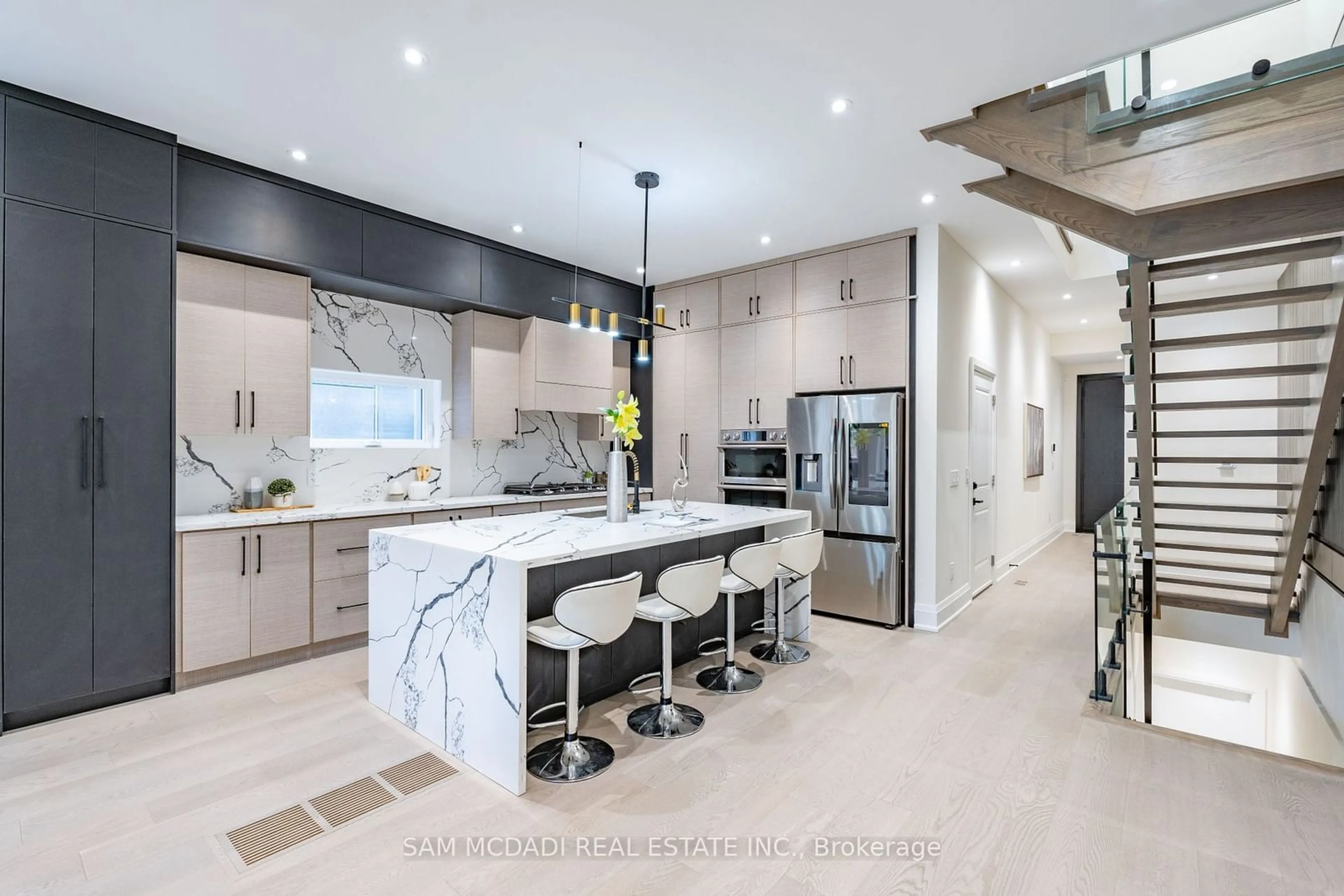 Contemporary kitchen, ceramic floors, mountain for 23A Maple Ave, Mississauga Ontario L5H 2S1