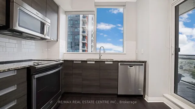 Additional image 28 of 75 Eglinton Ave Unit 902