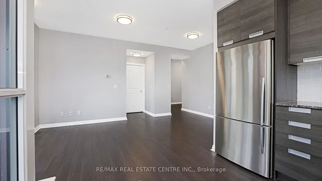 Additional image 26 of 75 Eglinton Ave Unit 902