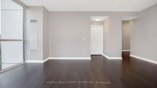Additional image 25 of 75 Eglinton Ave Unit 902