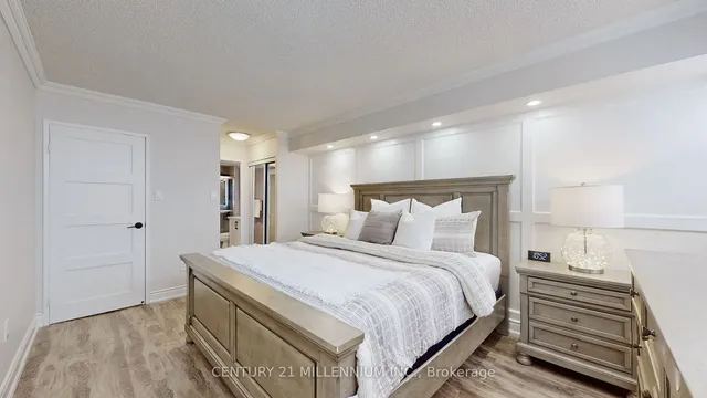Additional property image - 8 Lisa St Unit 1903