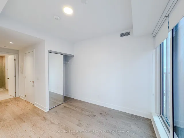 Additional property image - 1926 Lake Shore Blvd Unit 2010E