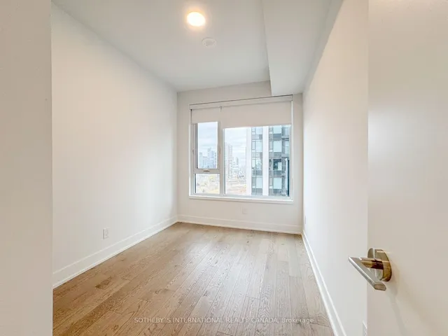 Additional property image - 1926 Lake Shore Blvd Unit 2010E