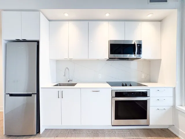 Additional property image - 1926 Lake Shore Blvd Unit 2010E