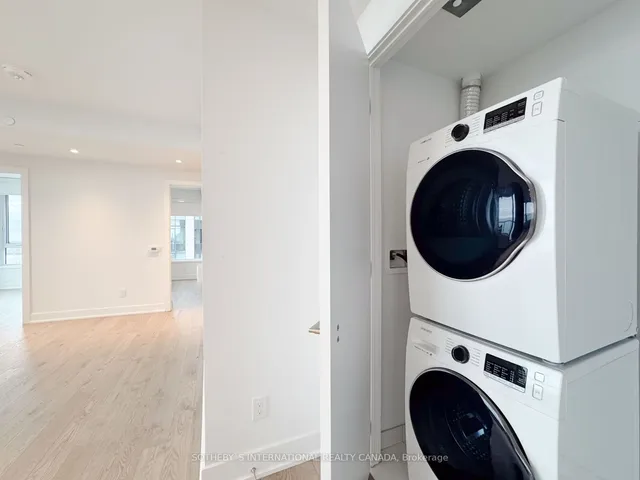 Additional property image - 1926 Lake Shore Blvd Unit 2010E