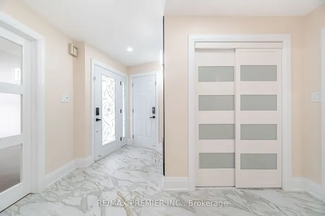 495 Fairview Rd, Mississauga 5