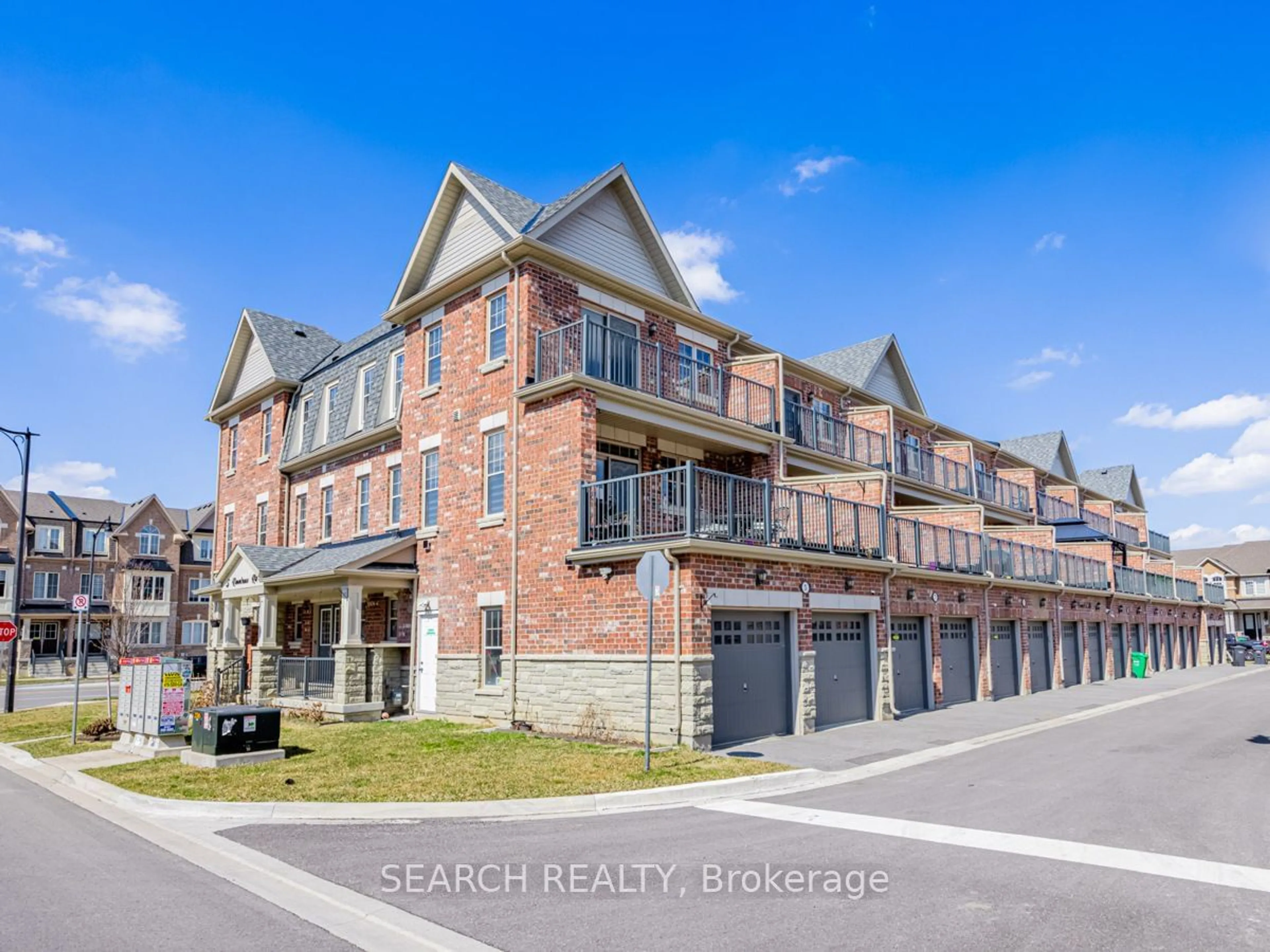 A pic from exterior of the house or condo, the street view for 5 Remembrance Rd, Brampton Ontario L7A 0A7