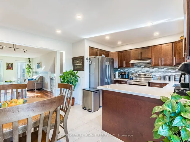 Additional property image - 2 Sir Lou Dr Unit 20